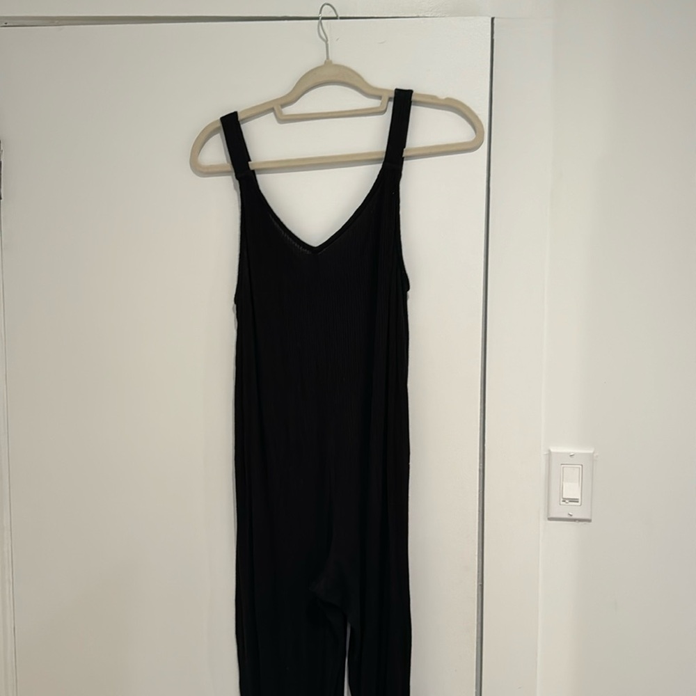Eberjay Elon Relaxed Jumpsuit - in black